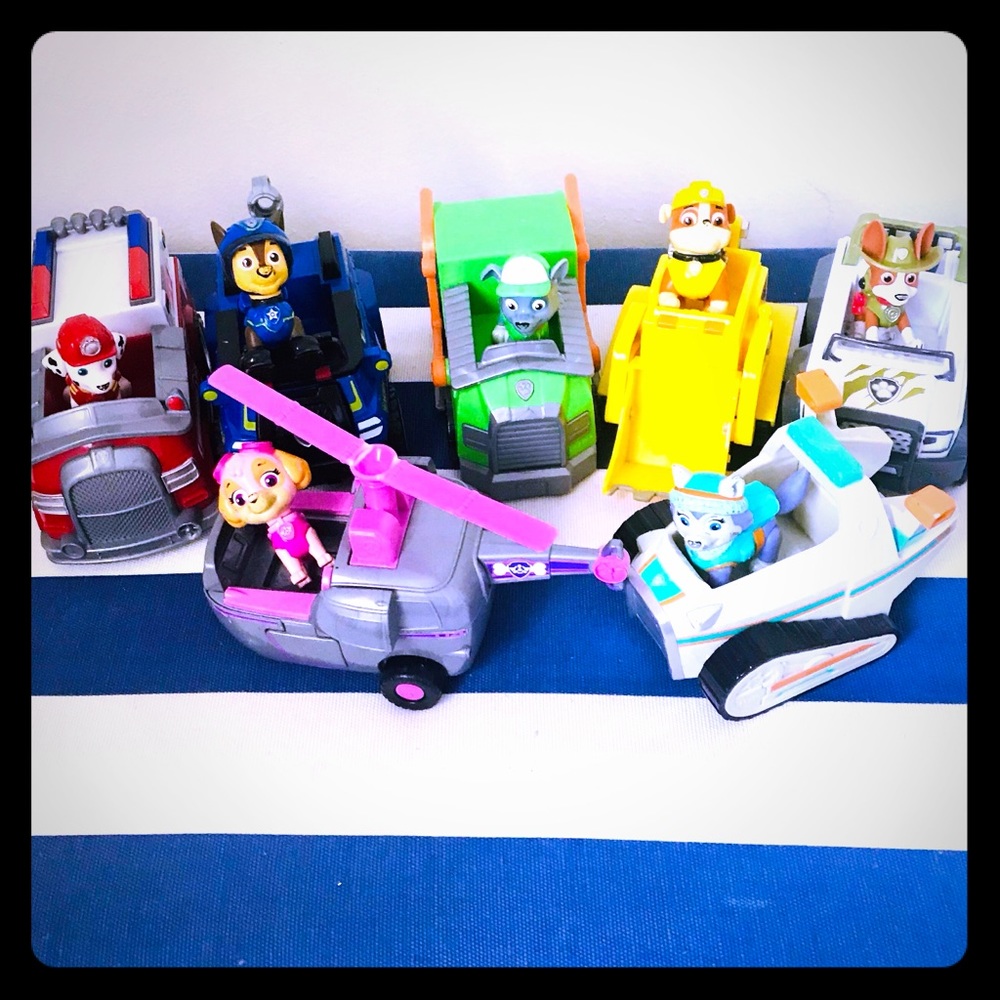 Paw Patrol Car and figurine Toys